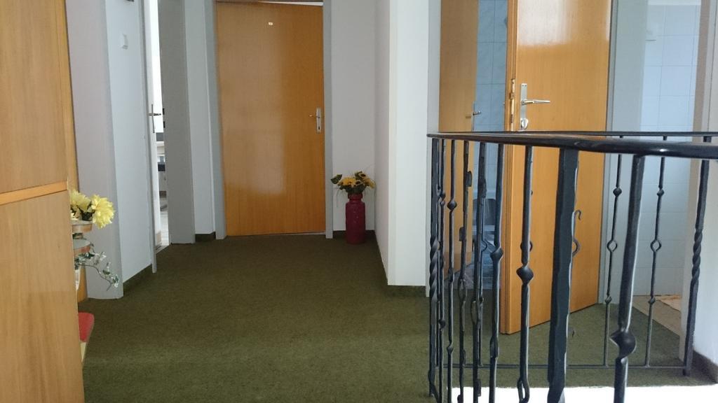 Haus Alpina Appartement Weissensee Buitenkant foto